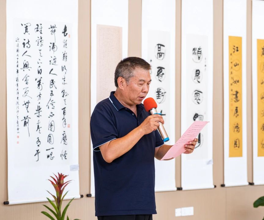 书法展 | “水墨风韵 添彩幸福湾区”主题书法展在上海福安康护理院开幕(图3)
