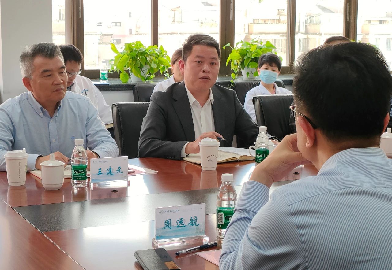 通大丨动态 上海市第二康复医院与上海通大中医医院签定战略合作协议(图7)