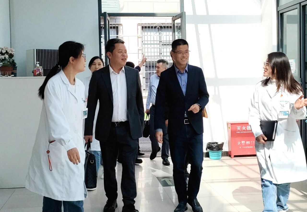通大丨动态 上海市第二康复医院与上海通大中医医院签定战略合作协议(图10)
