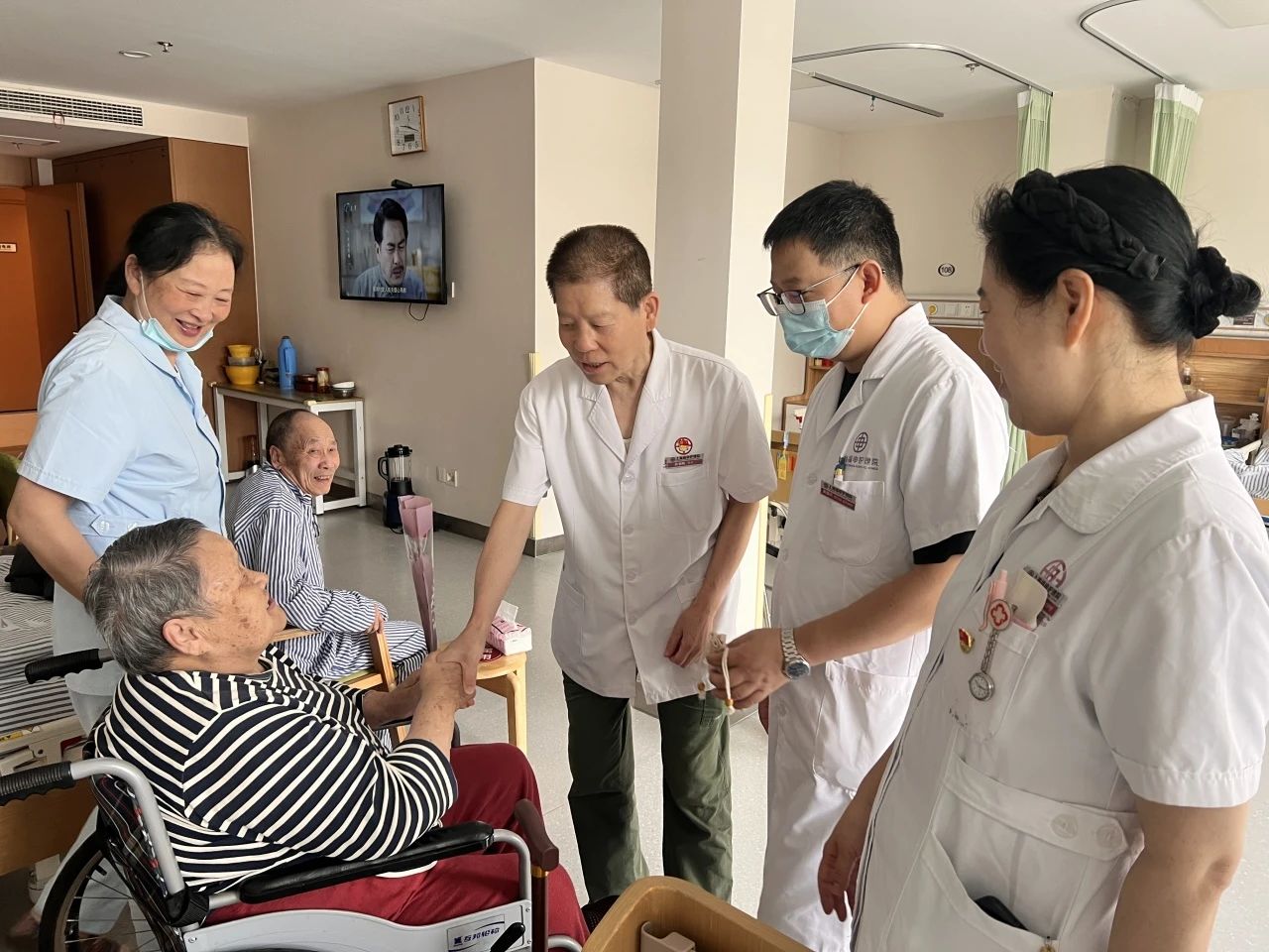 尊师重教·感谢师恩——上海福申护理院教师节活动(图4)