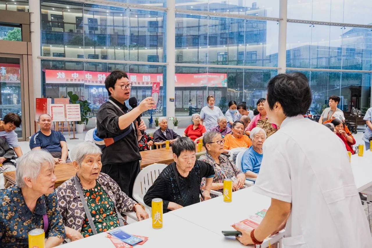 月团圆·悦中秋｜上海福安康护理院举办“我们的节日·中秋”主题活动(图13)