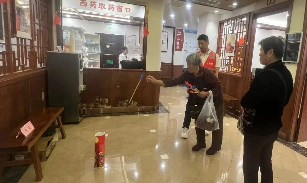 太和堂祥记成功举办第2期“中医药文化集市”活动!(图5) 太和堂祥记成功举办第2期“中医药文化集市”活动!(图5)