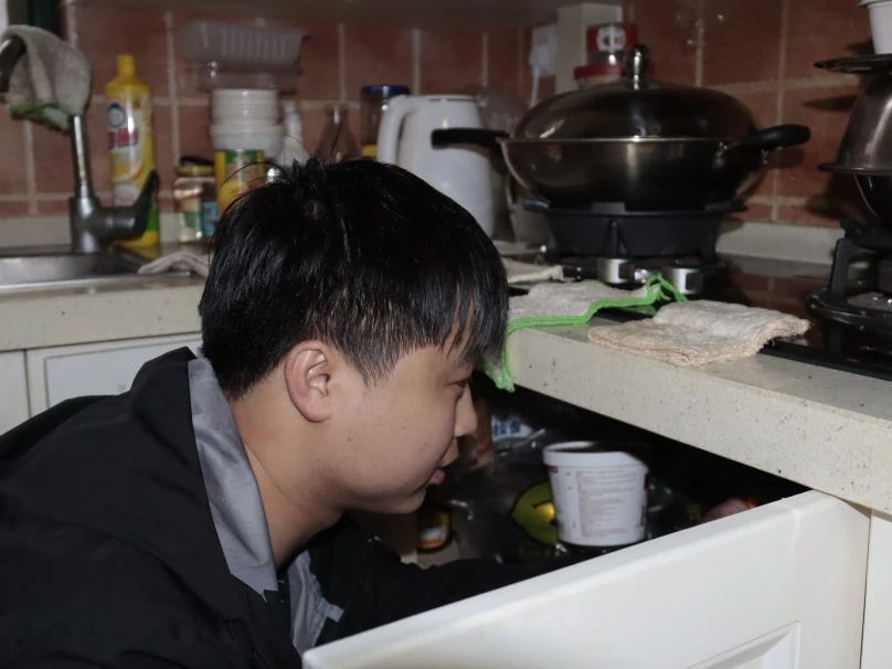 上海福申护理院台风前夕走访梅州社区独居老人(图2)