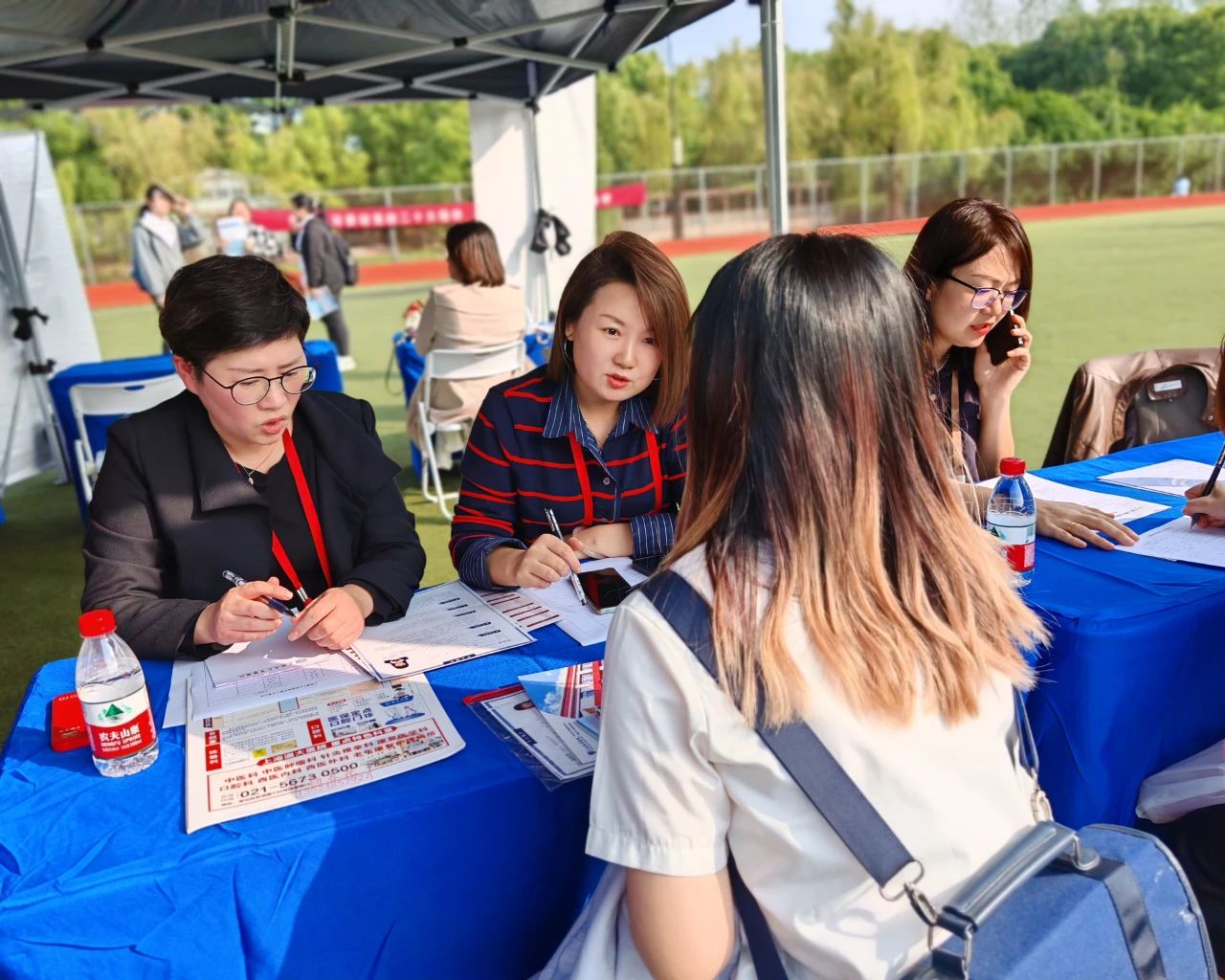 通大中医院走进高校医药专场招聘会 | 广纳英才, 医「职」等你来！(图7)