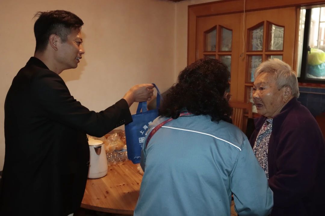 【以小爱暖夕阳，积小爱成大爱】——福申护理院冬日暖心活动持续上新，悦享暖冬(图5)