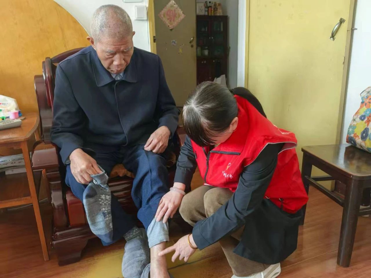 “心相伴”公益项目:情暖独居和困难老人(图3)