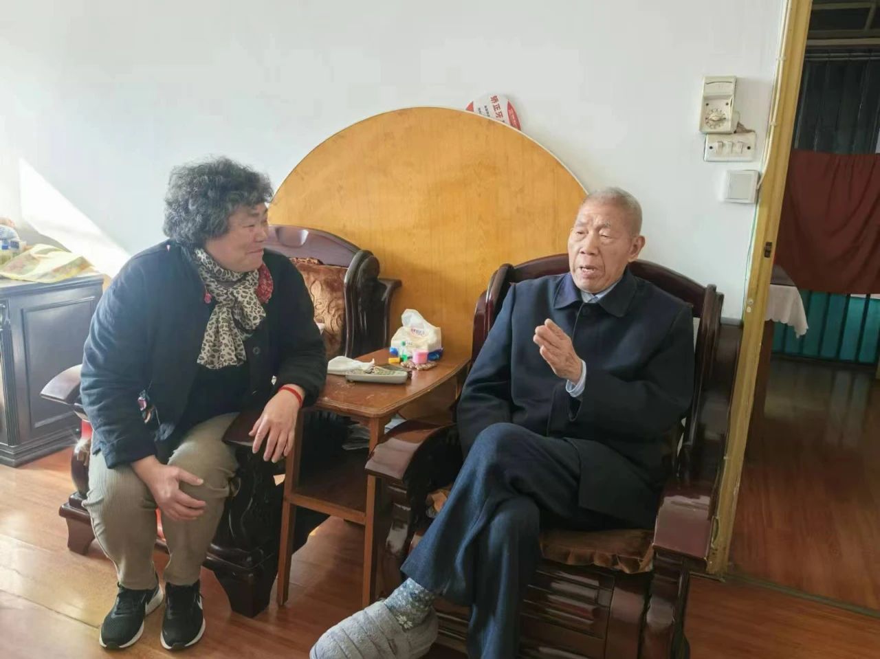 “心相伴”公益项目:情暖独居和困难老人(图4)